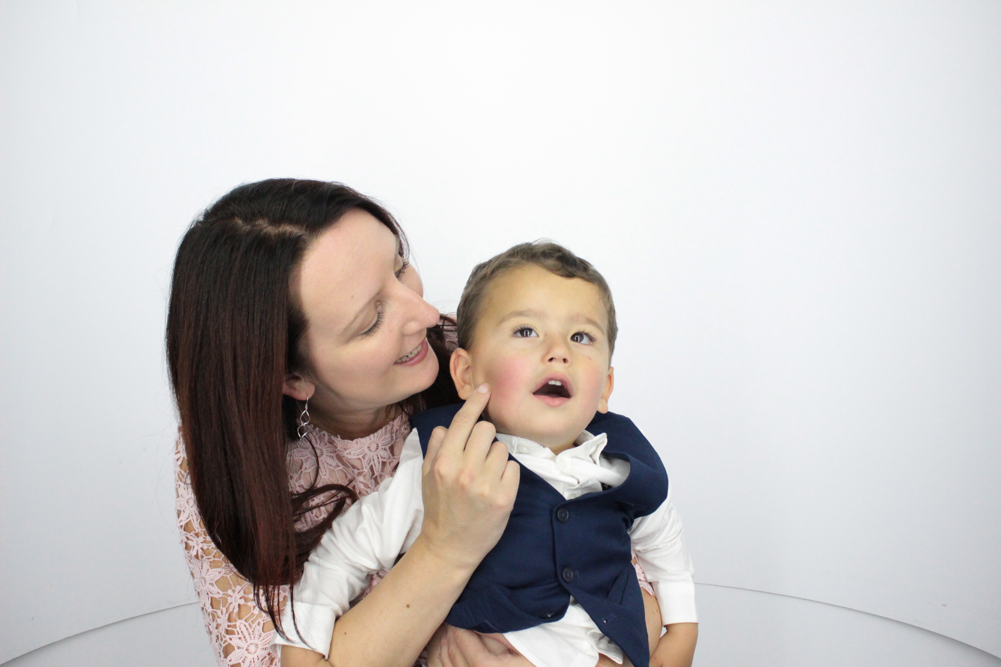 Steve & Kym | View more photos from the event at gallery.myphotoboothexperience.co.uk/u/MyPhotoBoothExperienceLtd/Steve-Kym